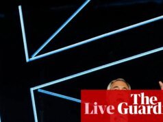 La reforma de las reclamaciones laborales no protegerá a las mujeres del Reino Unido, ya que una encuesta muestra que el partido de Farage se dirige a una victoria “terremoto” en mayo – UK Politics Live | política