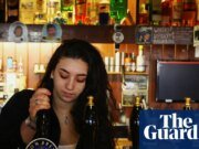 Dos tercios de las empresas hoteleras del Reino Unido planean eliminar puestos de trabajo y una de cada siete cerrará, según muestra una encuesta. Industria hotelera