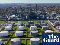 Los precios del petróleo cayeron y las acciones subieron después de que Trump anunciara un alto el fuego condicional con Irán. Guerra entre Estados Unidos e Israel contra Irán.