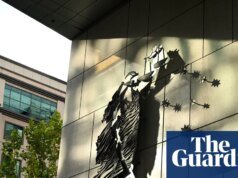 Víctima de un “pedófilo despreciable” que cumple la sentencia más larga de Australia por abuso sexual infantil dice que Victoria es una “década perdida”