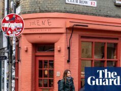 ‘No del todo Greggs’: los creadores de TikTok ponen a prueba la panadería ‘educada’ de Londres | gentrificación