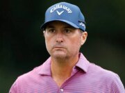 El analista de NBC Kevin Kisner criticó la cobertura del CBS Masters por el retraso de la cinta