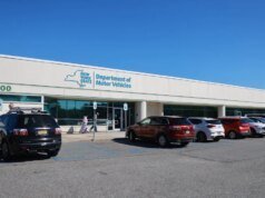 Las estafas por texto sobre infracciones de tráfico están evolucionando con los códigos QR