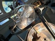 Siempre es surrealista en Filadelfia, donde el arte se encuentra con la IA en un espacio amplio.