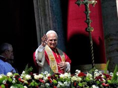 El Papa León XIV dio la primera bendición de Pascua pidiendo la paz mundial