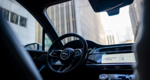 Waymo abre al público viajes sin conductor en Nashville