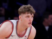 Cinco candidatos a la ruptura del baloncesto masculino de la USC
