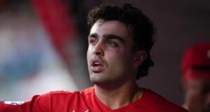 El bullpen de los Rojos de Cincinnati vuelve a fallar en la derrota 5-4 ante los Filis de Filadelfia