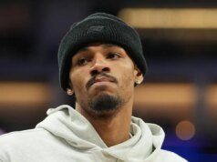 3. Los Pelicans pueden cambiar a Dejounte Murray por el centro