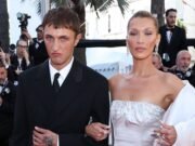 Bella Hadid trae a su hermano Anwar como su cita mientras la ex modelo explica por qué ha evitado el centro de atención en los últimos años.