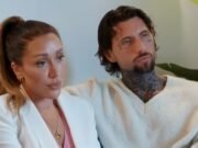Los expertos en el momento de Casarse a primera vista advierten a la pareja sobre el comportamiento controlador del novio, semanas antes de que la novia lo acuse de comportamiento sexual no consensual