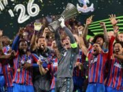 Crystal Palace gana la Conference League: Oliver Glassner cabalgará hacia el atardecer como una figura inmortal después de llevar al club a alturas inimaginables, escribe Will Pickworth