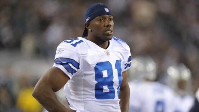 1779237029_Terrell-Owens-Dallas-Cowboys-wide-receiver.jpeg