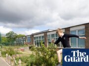 “Elevó el nivel de alegría”: escuela londinense propensa a inundaciones con área de juegos adaptada al clima | el medio ambiente