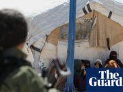 Las últimas mujeres y niños australianos vinculados al EI abandonan el campamento sirio antes del regreso previsto: informe | noticias australianas