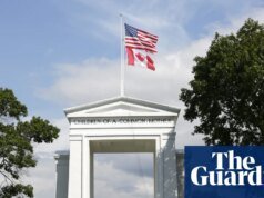 ‘Canadá está entregando personas a ICE’: los refugiados rechazados en la frontera enfrentan la detención de Estados Unidos | Canadá
