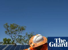 Las facturas de electricidad caerán hasta un 10% a partir de julio a medida que las energías renovables y las baterías aumenten en toda Australia