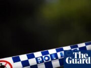 Un hombre de Queensland ha sido acusado de homicidio involuntario después de supuestamente matar a golpes a un peatón anciano con un palo Queensland