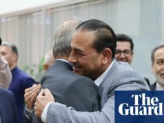 Trump dice que el acuerdo de paz con Irán para abrir el Estrecho de Ormuz ha sido “fuertemente negociado”