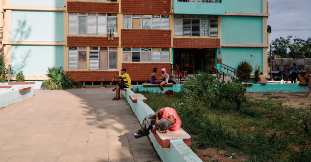 25int-cuba-towers01-photo-kcmf-facebookJumbo.jpg