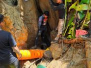 Los rescatistas en Laos luchan por rescatar a 7 personas atrapadas en una cueva inundada