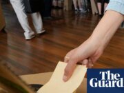 El grupo neonazi AEC ha dicho que no puede ser un partido político si oculta la identidad de sus miembros La política australiana