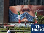 Mientras el acuerdo de paz prometido por Trump sigue siendo difícil de alcanzar, Estados Unidos ataca los sitios de misiles y los barcos minadores de Irán. Guerra entre Estados Unidos e Israel contra Irán