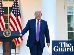 Trump publicó en las redes sociales a altas horas de la noche mientras se desarrollaba la guerra con Irán Donald Trump