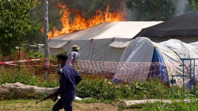 ebola-treatment-center-fire-congo.jpeg
