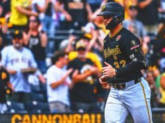 Con Henry Davis como héroe, la mano de los Piratas cayó a su novena derrota consecutiva mientras los Cachorros