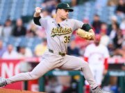 El jonrón de los Angelinos pone fin a la apuesta sin hits de JT Ginn en la novena entrada