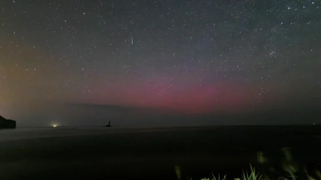 low-latitude-aurora-over-japan.webp.webp