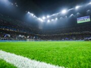 Los operadores telefónicos ofrecen planes eSIM en EE. UU. para los viajeros que viajan a la Copa del Mundo desde el extranjero
