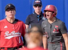 Alabama se quedó a un juego de la serie de campeonato con una derrota de dos juegos ante Texas Tech