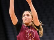 Conclusiones del baloncesto femenino de Gophers de los diez grandes oponentes locales y visitantes