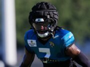 Brian Thomas Jr. sube el listón