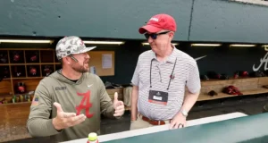 ¿Dónde se ubica este año entre las mejores temporadas deportivas de Alabama? solo un minuto