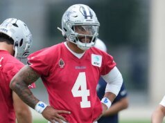 Dak Prescott se compromete, Quinn desafía a Williams