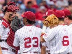 Carolina del Norte pone fin a la racha de victorias de Oklahoma y fuerza el tercer juego del campeonato CWS