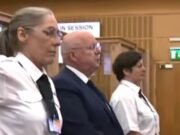 Peter Murrell compró un robot cortacésped por valor de £3.000 y lo etiquetó como “honorarios legales” en facturas falsas antes de derrochar en papelería de lujo £23.000, mientras regresa a la corte por malversación de £400.000 SNP.