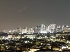 Trump insiste en que “ya es suficiente” mientras Irán dispara misiles contra Israel por primera vez desde el alto el fuego en medio de advertencias de “ataques brutales”