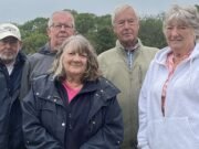 Nuestra pesadilla de reurbanización: los residentes se angustian mientras la tranquila finca de ‘pueblo’ desciende hacia un oscuro caos de árboles muertos y pavimentos agrietados.