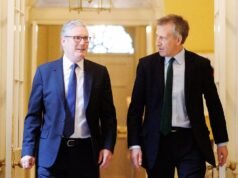El ex oficial del Regimiento de Paracaidistas Dan Jarvis, que observó tranquilamente a un secuestrador de tubos, ahora tiene la gran tarea de proteger a Gran Bretaña.