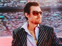 Harry Styles detiene su show en Wembley a mitad de la canción para atender a un asistente angustiado al concierto mientras los fanáticos lo elogian por ser “tan cariñoso”
