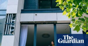 Carta de Kiev: Me sorprende cómo la gente afronta la vida cotidiana bajo la brutal guerra aérea de Putin