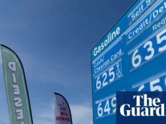 La confianza del consumidor estadounidense mejoró en junio debido a la flexibilización de los precios del gas
