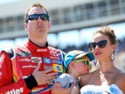 La esposa de Kyle Busch rinde desgarrador homenaje por el Día del Padre tras su muerte