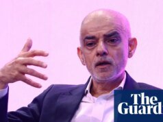 Khan ha prometido anular las objeciones de los grupos de residentes a los bares y restaurantes del Soho Sadiq Khan