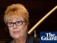 La ex vicepresidenta liberal Tina McQueen murió de una enfermedad semanas después de renunciar a One Nation. Partido Liberal
