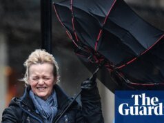 Una nación moldeada por la lluvia: una exposición celebra la obsesión húmeda de Escocia Edimburgo